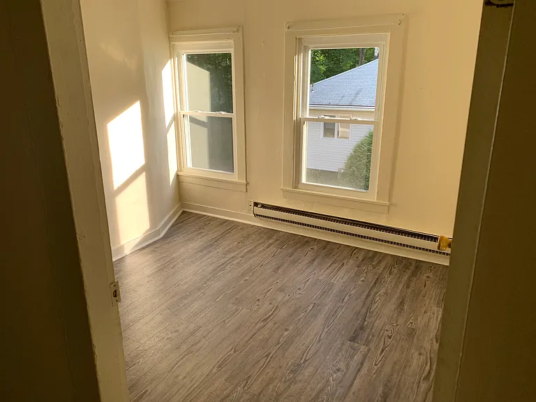 946 S Main St #2 — Photo 8