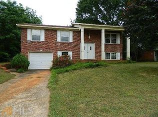 5778 Dunwoody Dr, Forest Park, GA 30297
