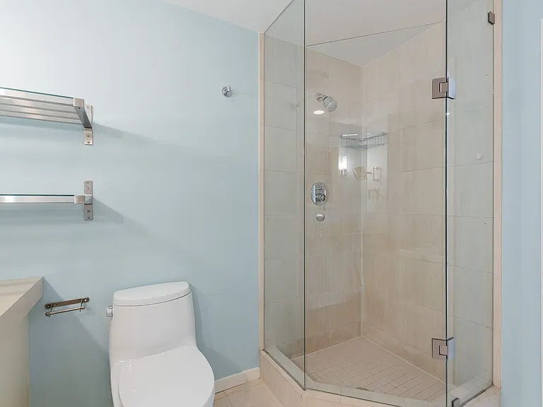 33 Price St #3 — Photo 23