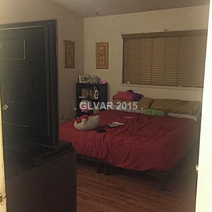 3rd image of 4913 E Washington Ave