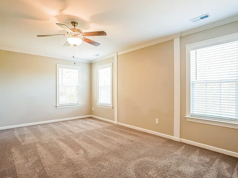 1220 Crendall Way — Photo 13
