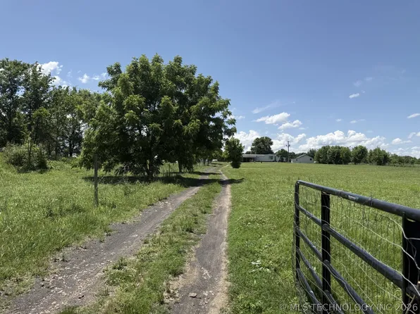 73650 S 4756th Rd, Westville, OK 74965