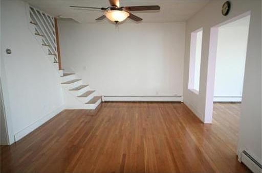 2nd image of 284286 Endicott Ave #1