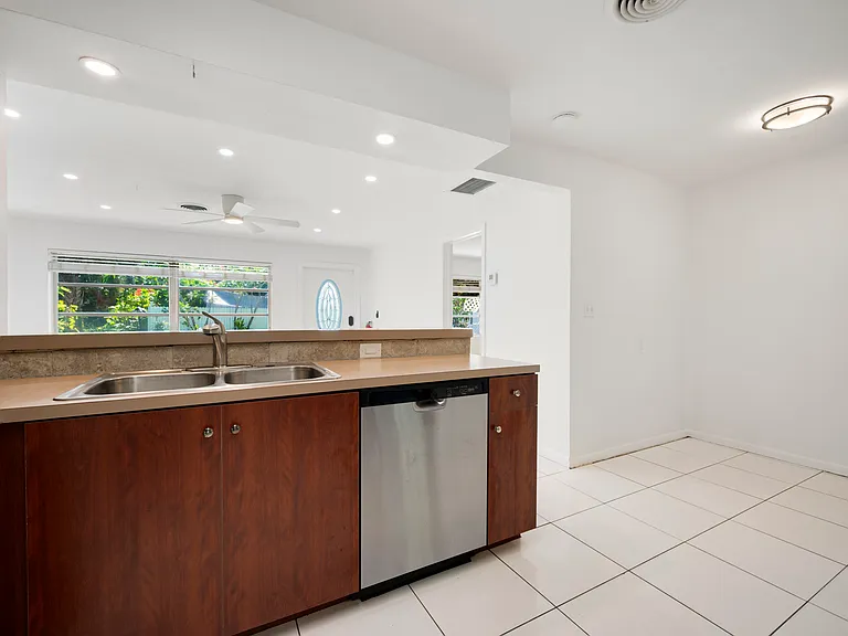 2680 Richard Rd — Photo 10