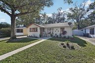 Rensselaer Ave-S0611-001.jpg