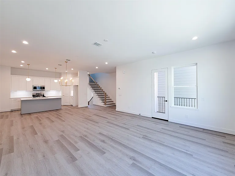 7705 Earl Rudder Way — Photo 25