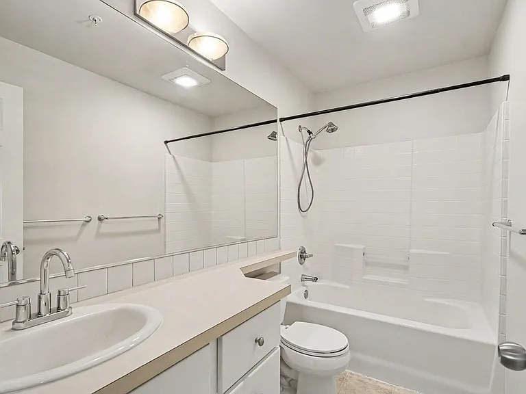 3500 E Lake Sammamish Pkwy SE #2-103 — Photo 22