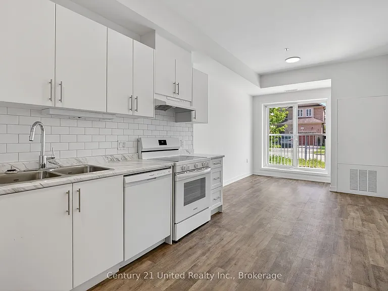1687 Highway 2 Rd #207 — Photo 32