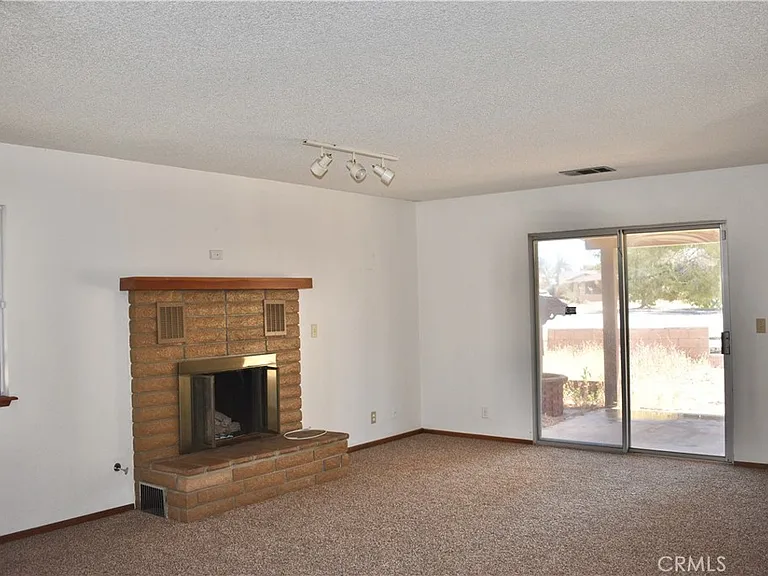 13925 Burning Tree Dr — Photo 2