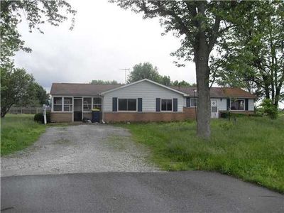 37 W Us Highway 52, Fountaintown, IN, 46130