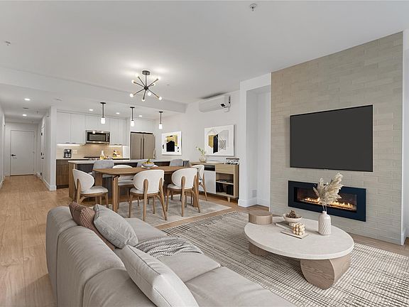 2nd image of 2330 Sooke Rd #8