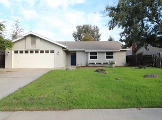 2510 N Bradley St, Visalia, CA 93292