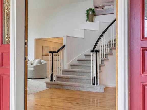 3rd image of 4521 Northfield Ct