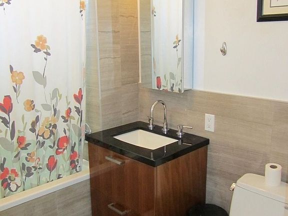5th image of 560 Carroll St APT 10C
