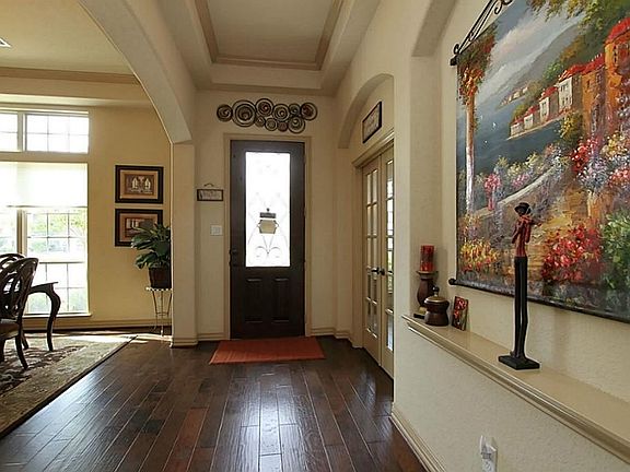 3rd image of 9314 Casa Blanca Cir