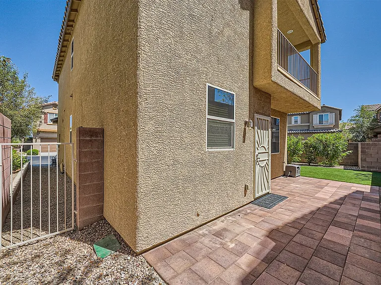 3811 Total Eclipse St — Photo 24