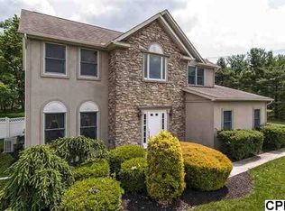 4000 Thicket Ln, Harrisburg, PA 17110