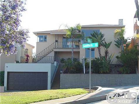 1st image of 3352 Goldfinch St