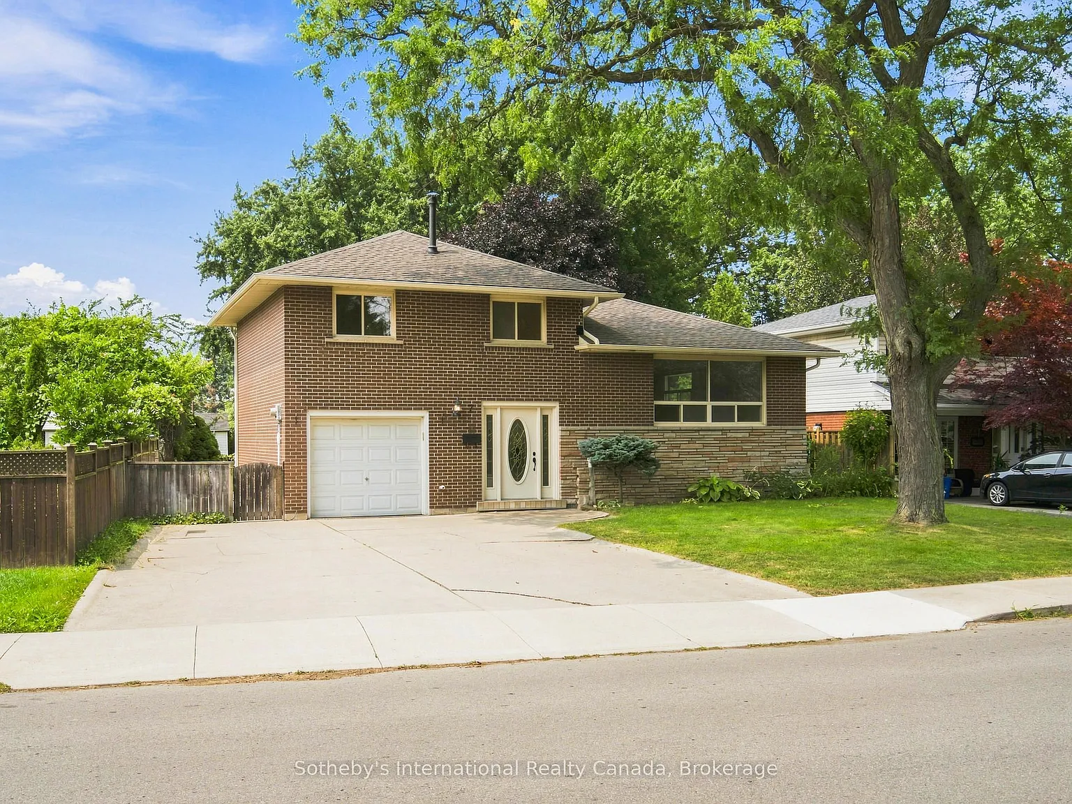 3 bed, $3,200 — Photo 1