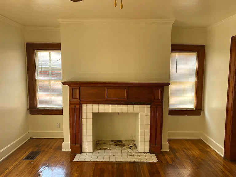 606 S Panama St — Photo 9