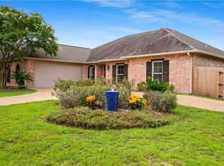 202 W Bronson Dr, Alexandria, LA 71303