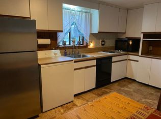 12 Wedgemere Rd, Beverly, MA 01915