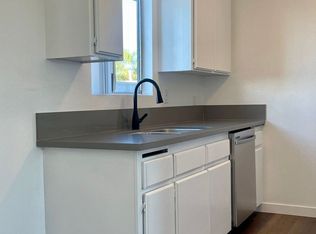 515 N Market St #11628077, Inglewood, CA 90302