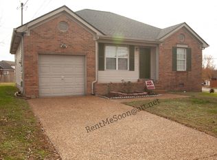 112 Cloverfield Ct, Hendersonville, TN 37075