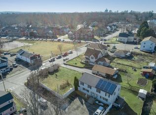 2 Lee St #A, Milford, MA 01757