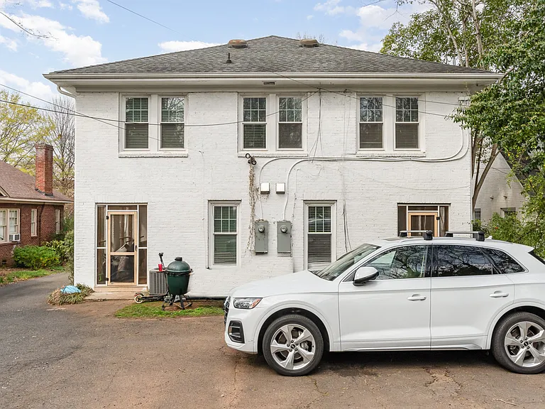 2110 Dartmouth Pl — Photo 30
