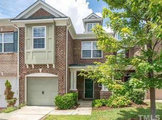1740 Whirlaway Ct, Cary, NC 27519
