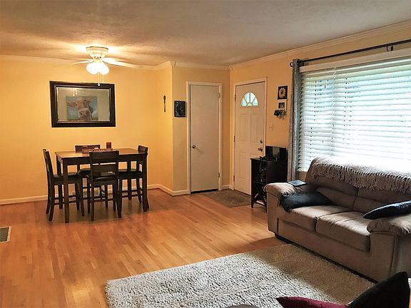 2nd image of 624 Nakomi Dr