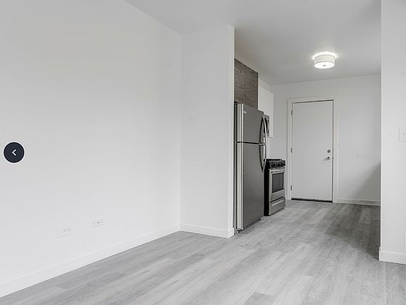 5th image of 6104 N Paulina St APT 1