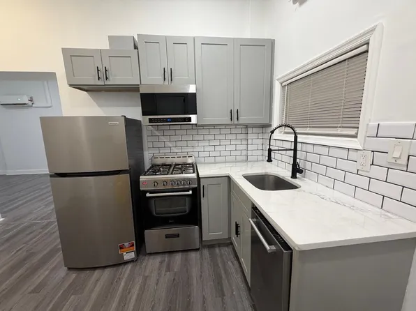 406 Communipaw Avenue image 1 of 6