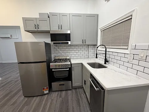 406 Communipaw Ave #4 Photo 1