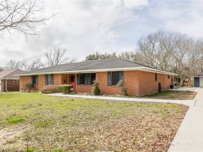 227 N Post Oak St, Navasota, TX, 77868