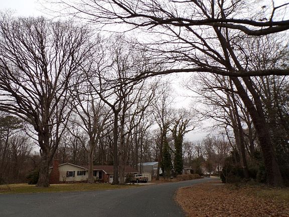 5th image of 602 Rosin Dr