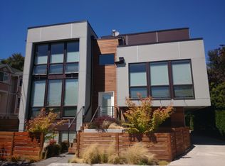 912 NW 52nd St #A, Seattle, WA 98107