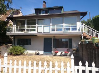 6356 38th Ave SW, Seattle, WA 98126