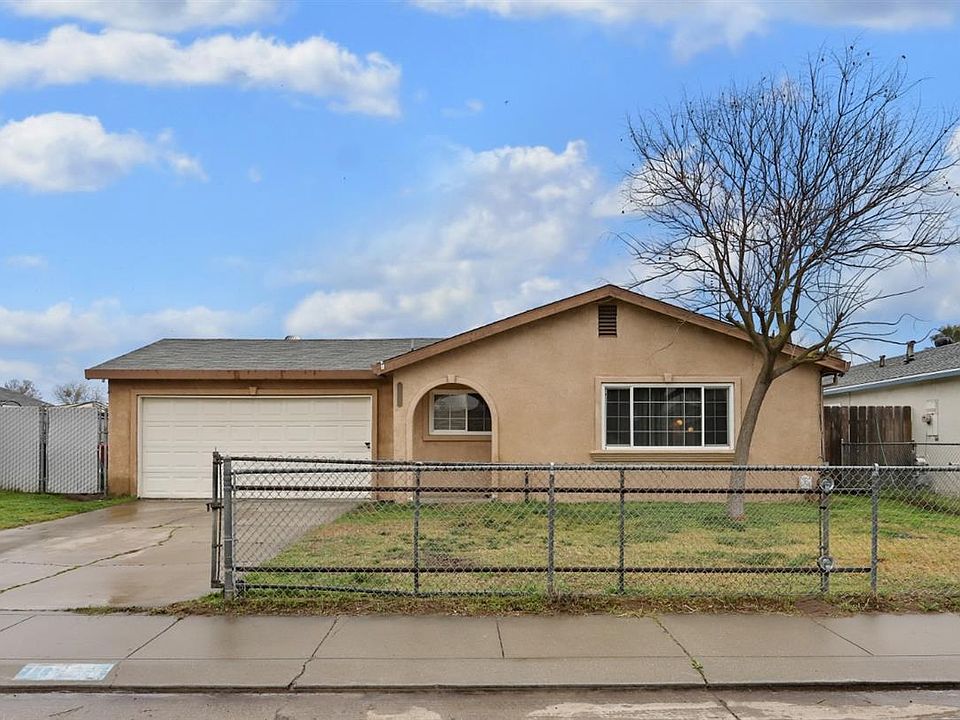 1st image of 16244 Suzie Q Ln