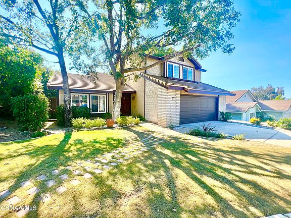 2nd image of 69 Dandelion Ct