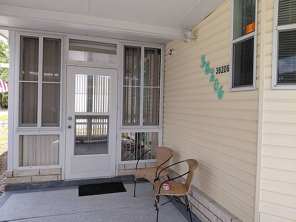 2nd image of 38206 Woodgate Ln