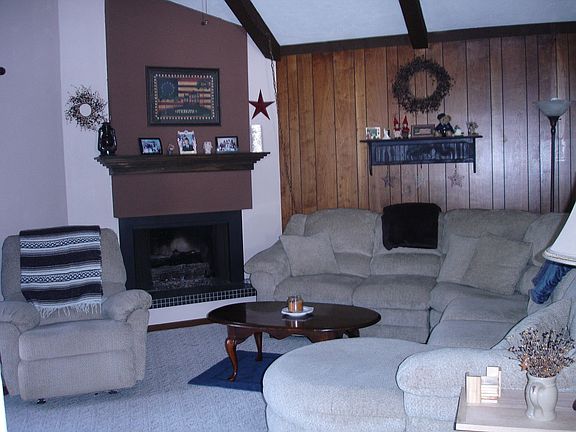 2nd image of 1533 W 28th St