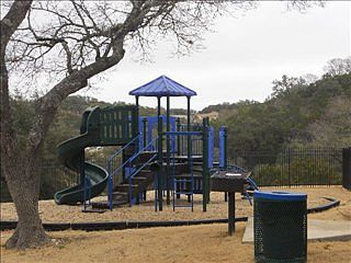 3rd image of 2207 Comal Spgs