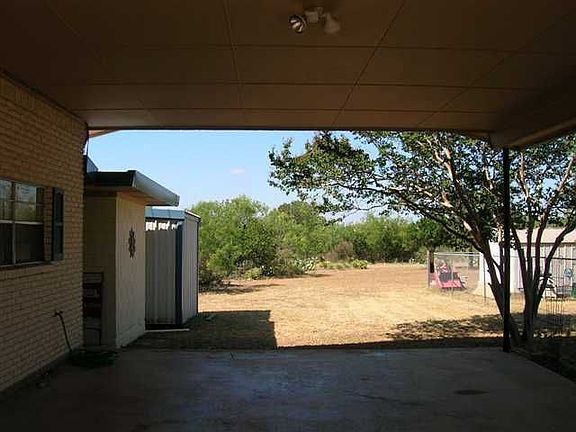5th image of 224 Sagehill Dr