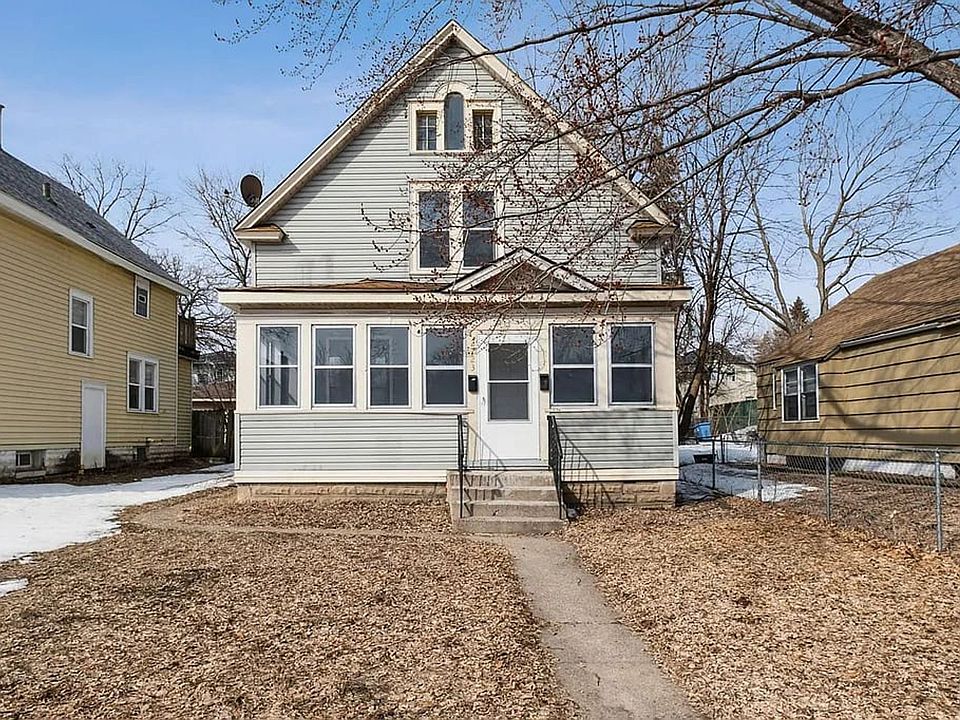 1st image of 2723 Dupont Ave N #1