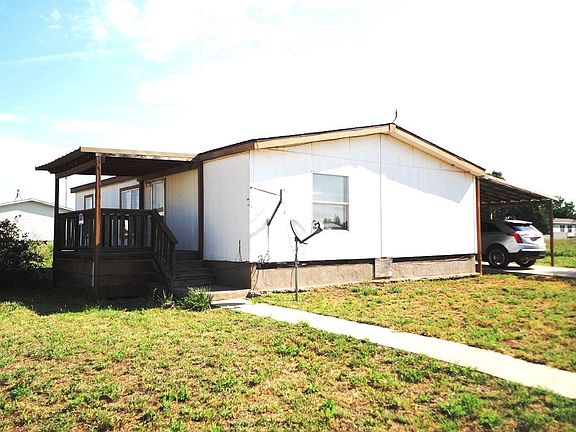 2nd image of 2001 Hillcrest St