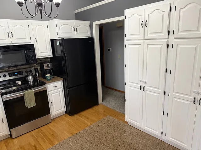 4500 Stratford Ln NW — Photo 11