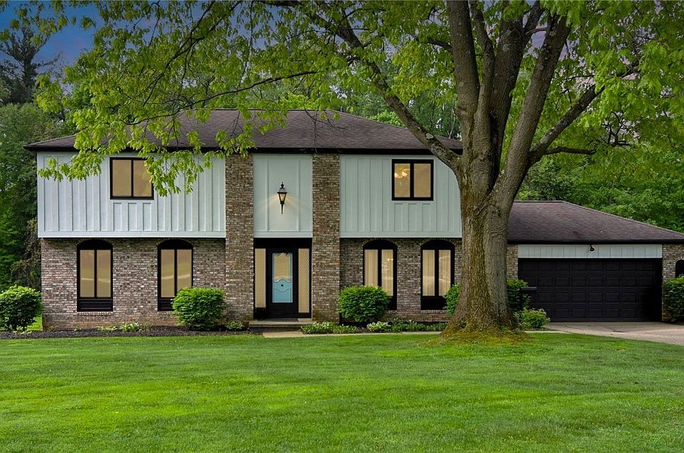 1st image of 8435 Stoney Brook Dr