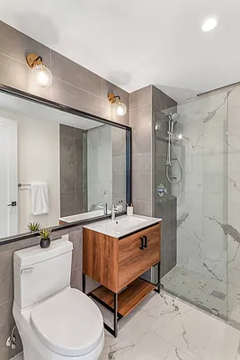 Rented by EXR | media 6